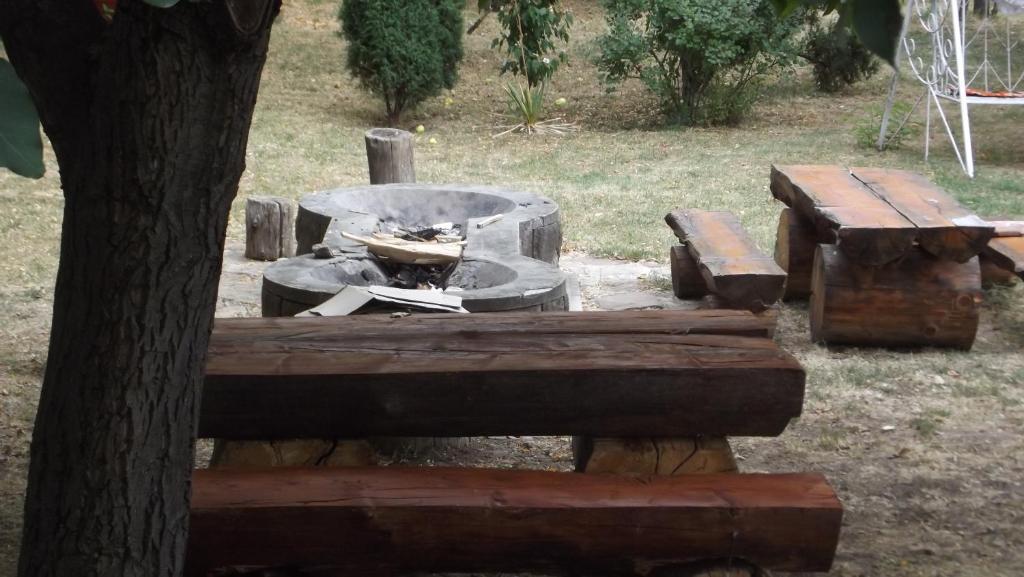 Alabastrom Panzio Es Etterem Bed & Breakfast Bogács Exterior foto